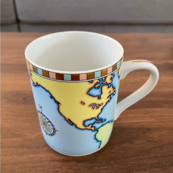 Tiffany & Co. Atlas collection Porcelain Map Lidded Trinket Box and Mug. - Picture 7 of 7